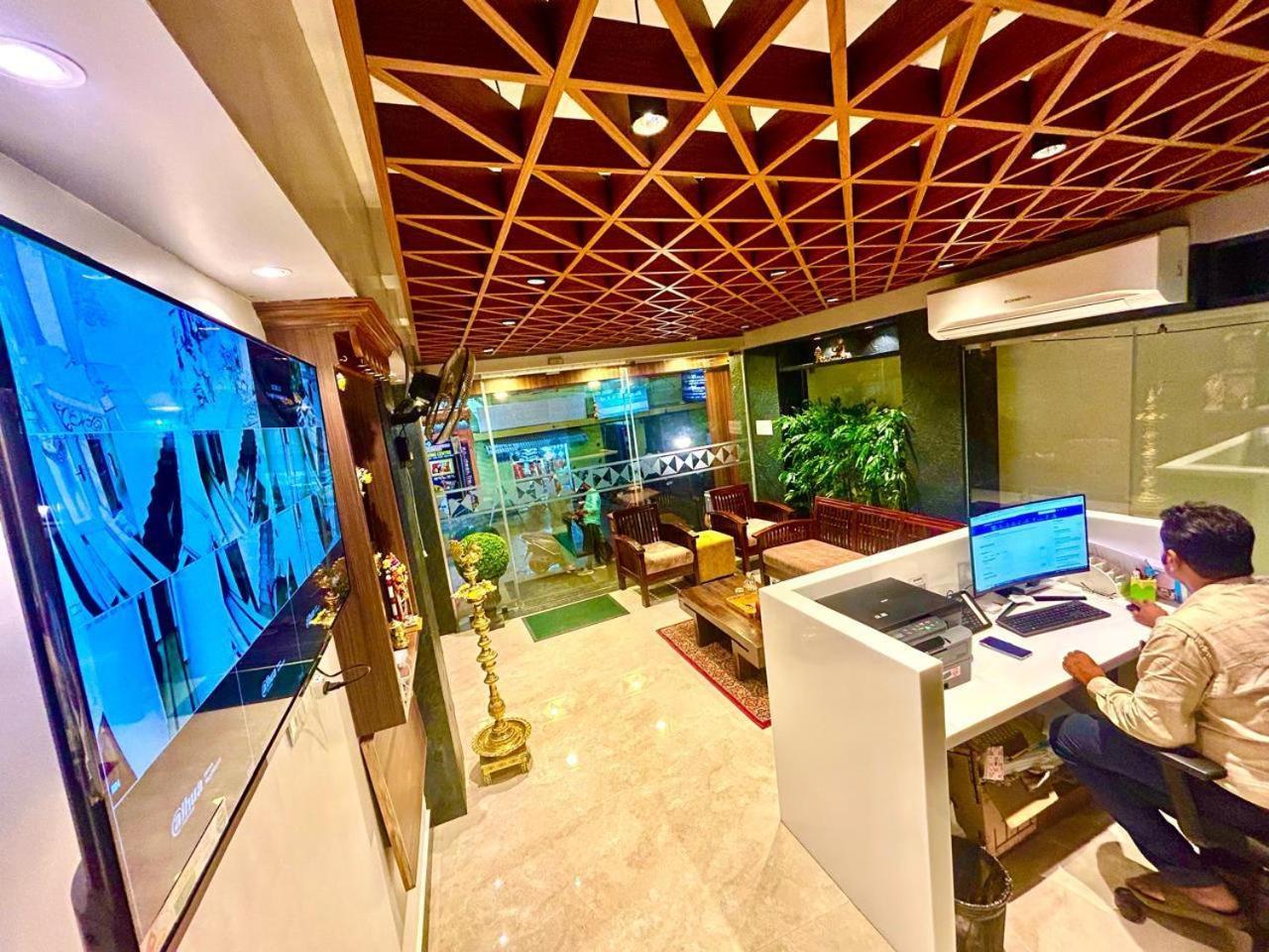 Eagle Inn Stay Kanchipuram Exterior photo